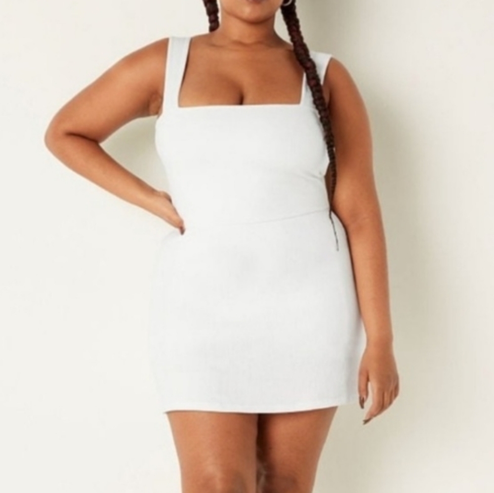 New PINK Victoria's Secret Strappy dress with shorts V2